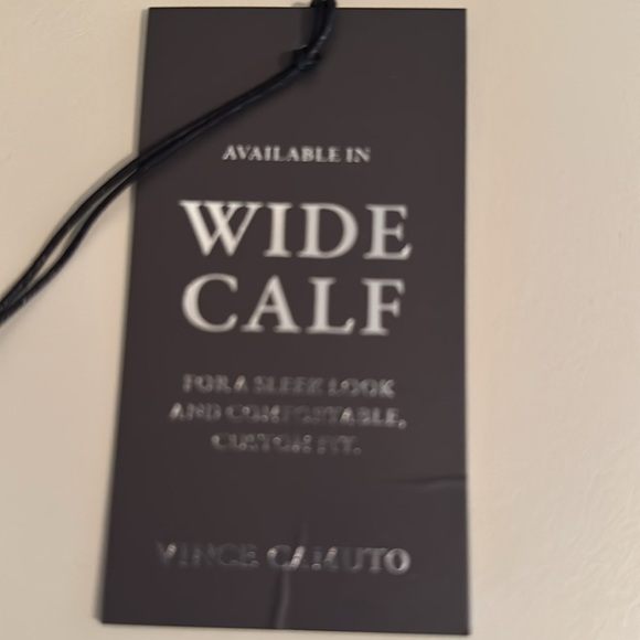 Vince Camuto Derika Leather Boot Size 8.5 wide calf - Picture 5 of 7